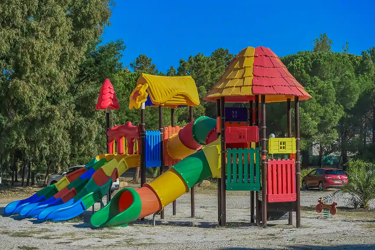 aires de jeux pour les enfants camping bella vista
