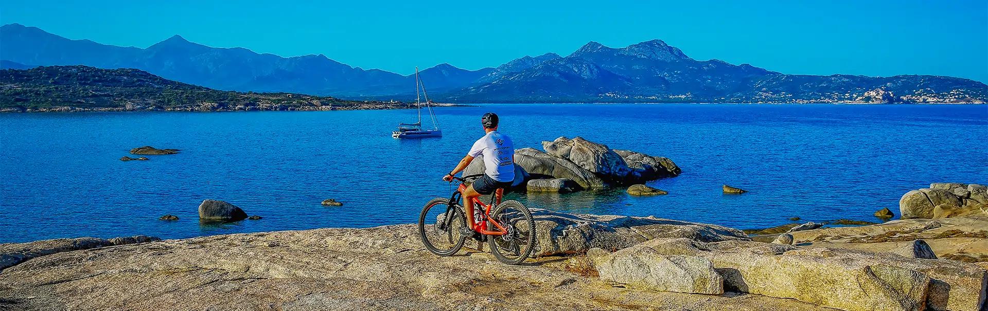 camping bord mer corse