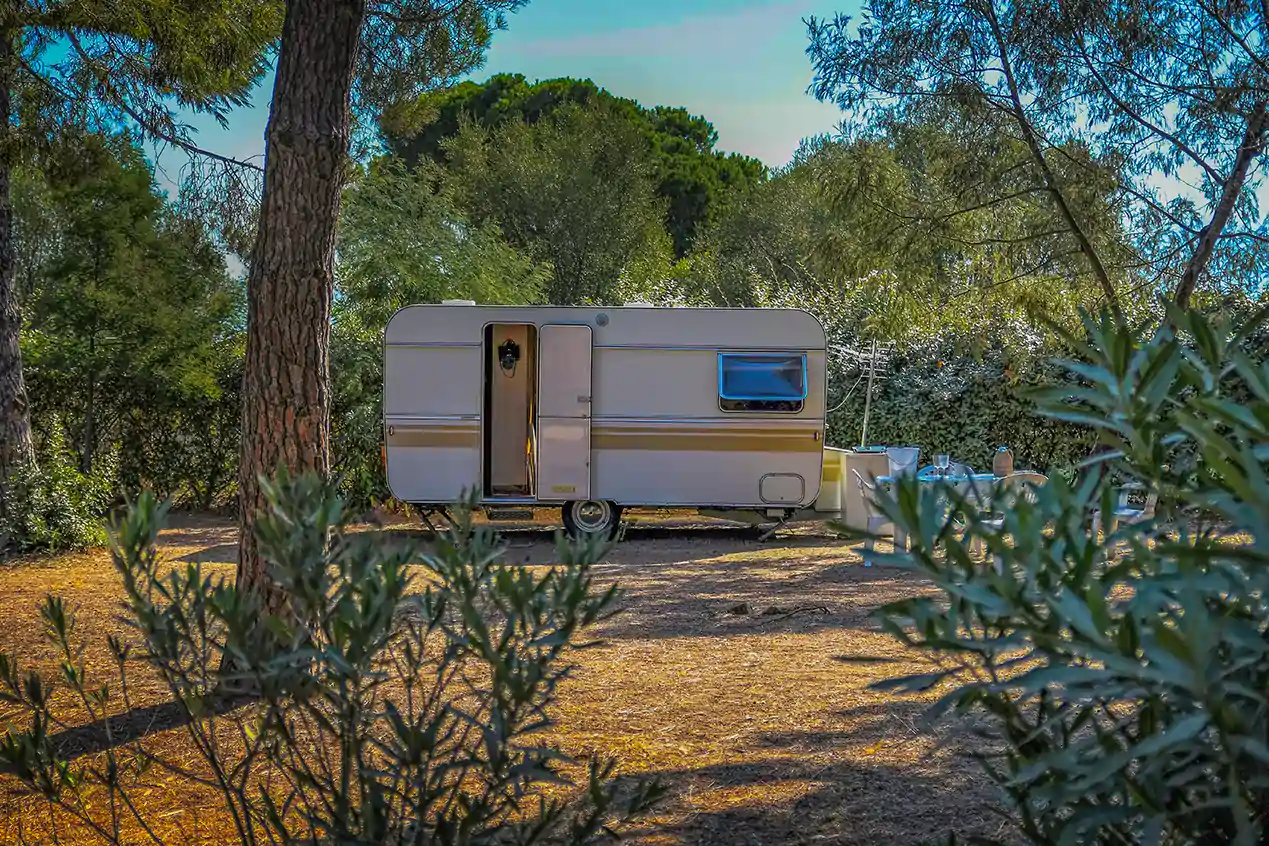 des emplacements a bas prix en corse camping bella vista