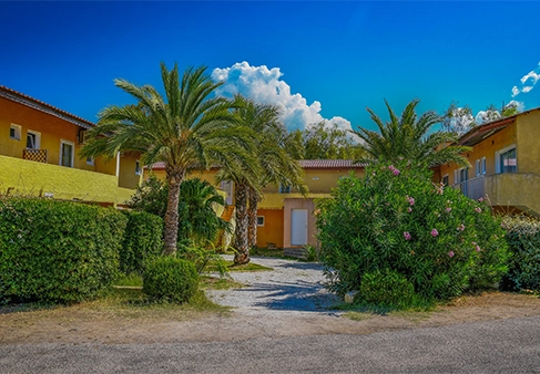 residence castors calvi