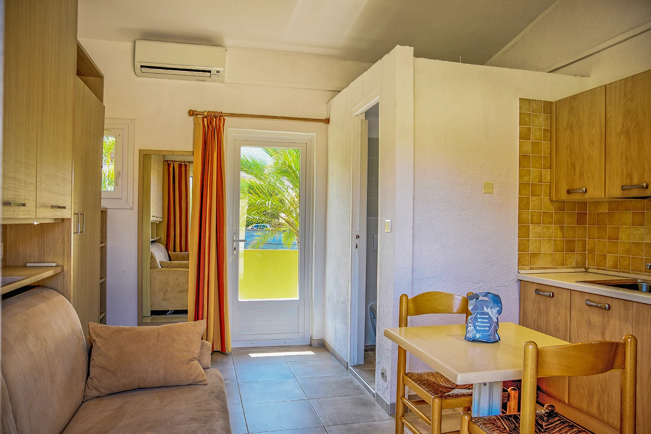 studios a louer en corse