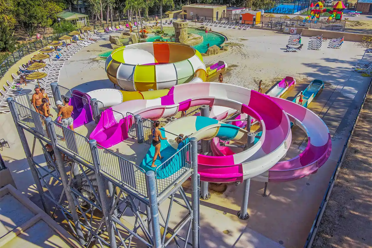 toboggans en corse camping bella vista