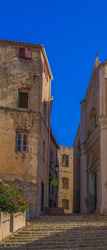 visites dans la sublime calvi