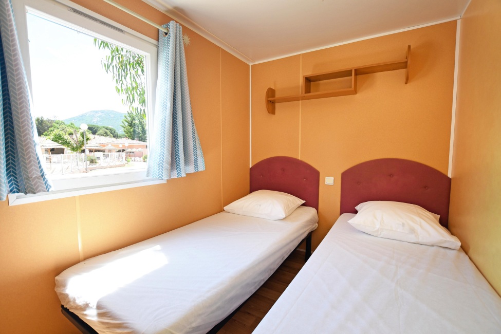 MH Argentella 31m² 4p Camping les Castors ****